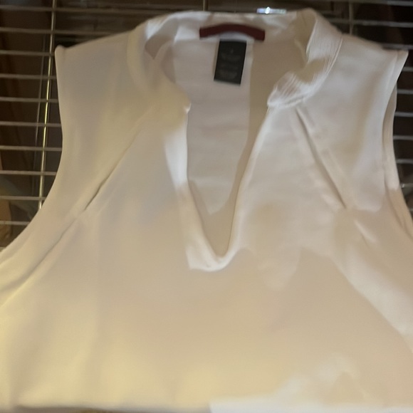 White ribbed tank bodysuit doubles as top snap enclosure NWT never worn - Picture 2 of 7